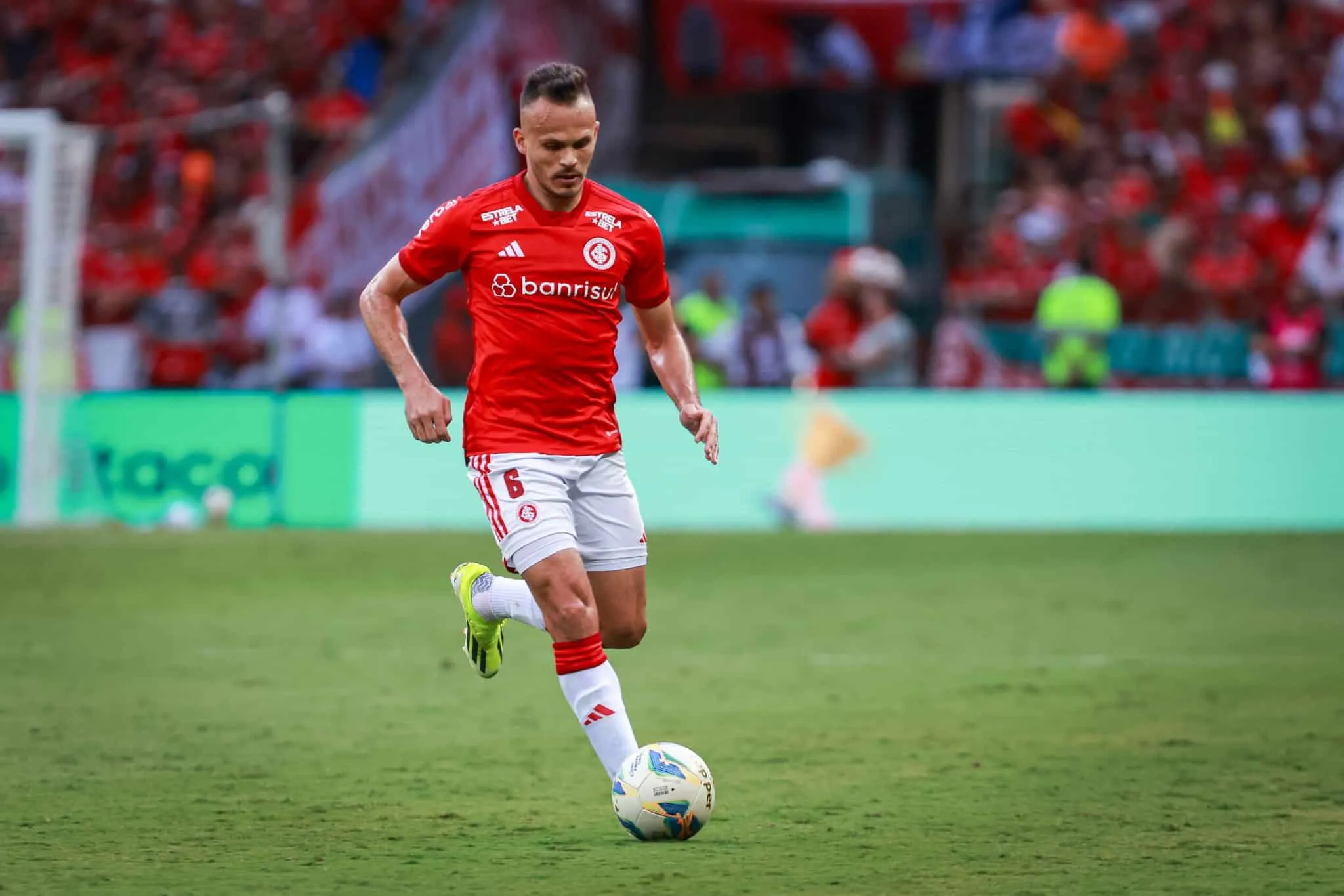 Vit&oacute;ria no Gre-Nal n&atilde;o apaga nova atua&ccedil;&atilde;o comprometedora de Ren&ecirc; em jogo grande do Internacional