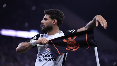 Majestoso exp&otilde;e diferen&ccedil;a que separa Corinthians e S&atilde;o Paulo na briga por vaga na Libertadores