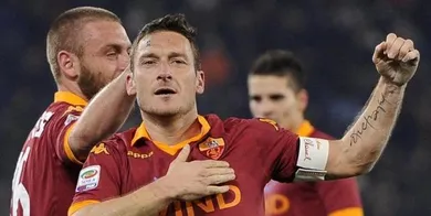 Totti e Klose: uma capital de dois imperadores