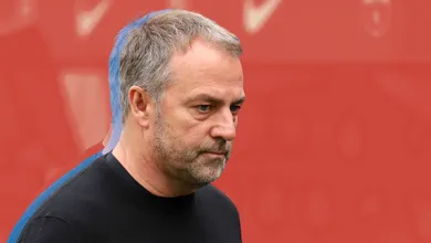 Por que linha alta do Barcelona &eacute; caminho &lsquo;sem sa&iacute;da&rsquo; para o clube