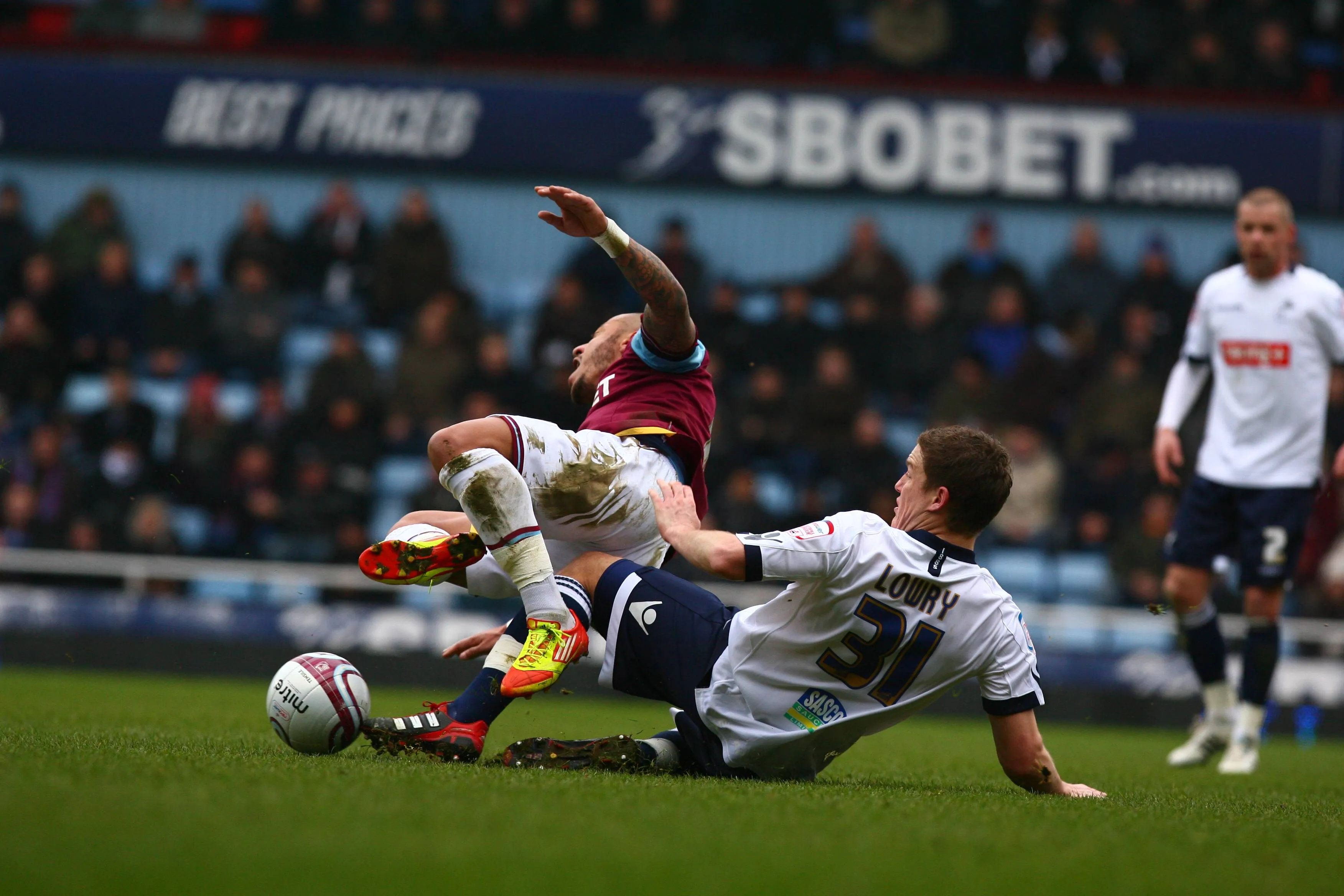 Millwall x West Ham &eacute; uma das maiores rivalidades da Inglaterra 