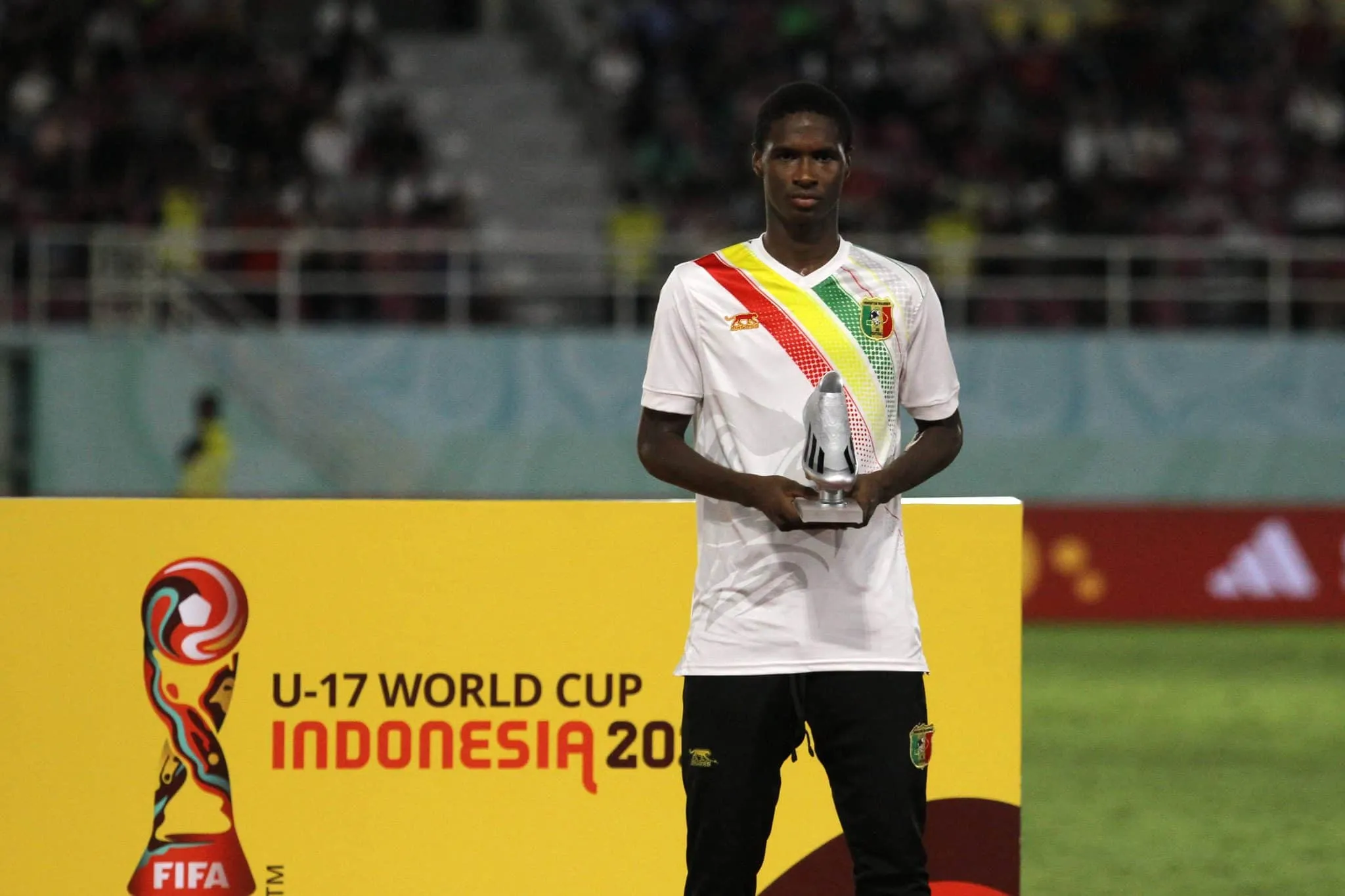 Quem &eacute; o &lsquo;Kak&aacute; do Mali&rsquo;, nova joia contratada pelo Barcelona