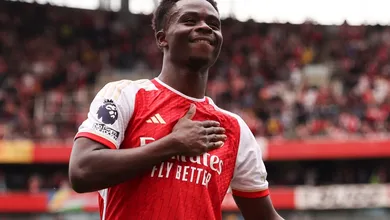 Sem vacilar! Arsenal embala quarta vit&oacute;ria e joga press&atilde;o no Manchester City