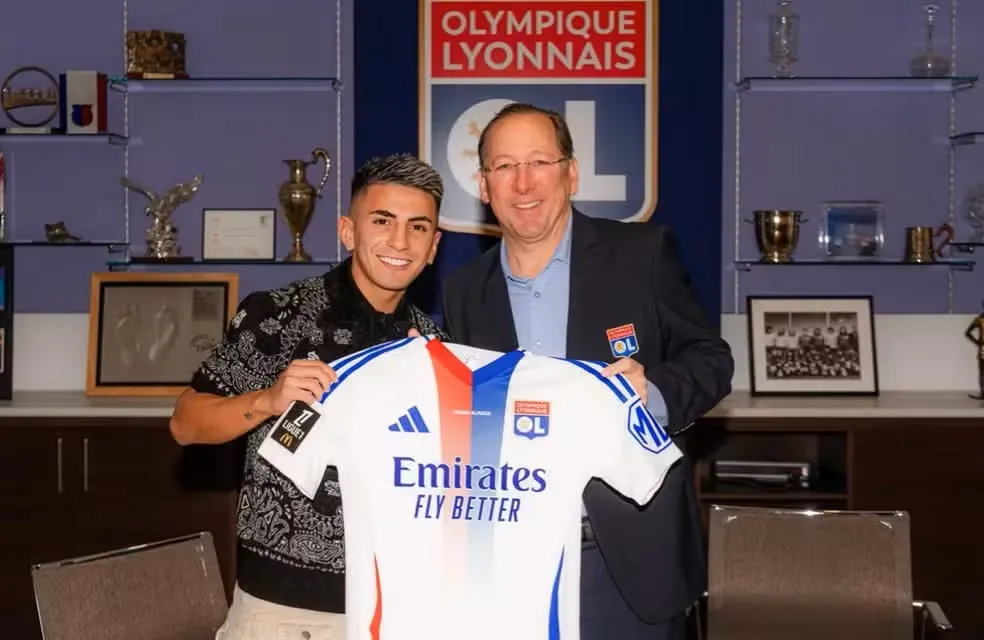 Lyon cutuca Cristiano Ronaldo em v&iacute;deo de an&uacute;ncio da contrata&ccedil;&atilde;o de Almada