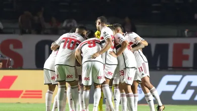 Reuni&atilde;o forjou &lsquo;esp&iacute;rito de Copa&rsquo; do S&atilde;o Paulo em ensaio para pegar o Corinthians