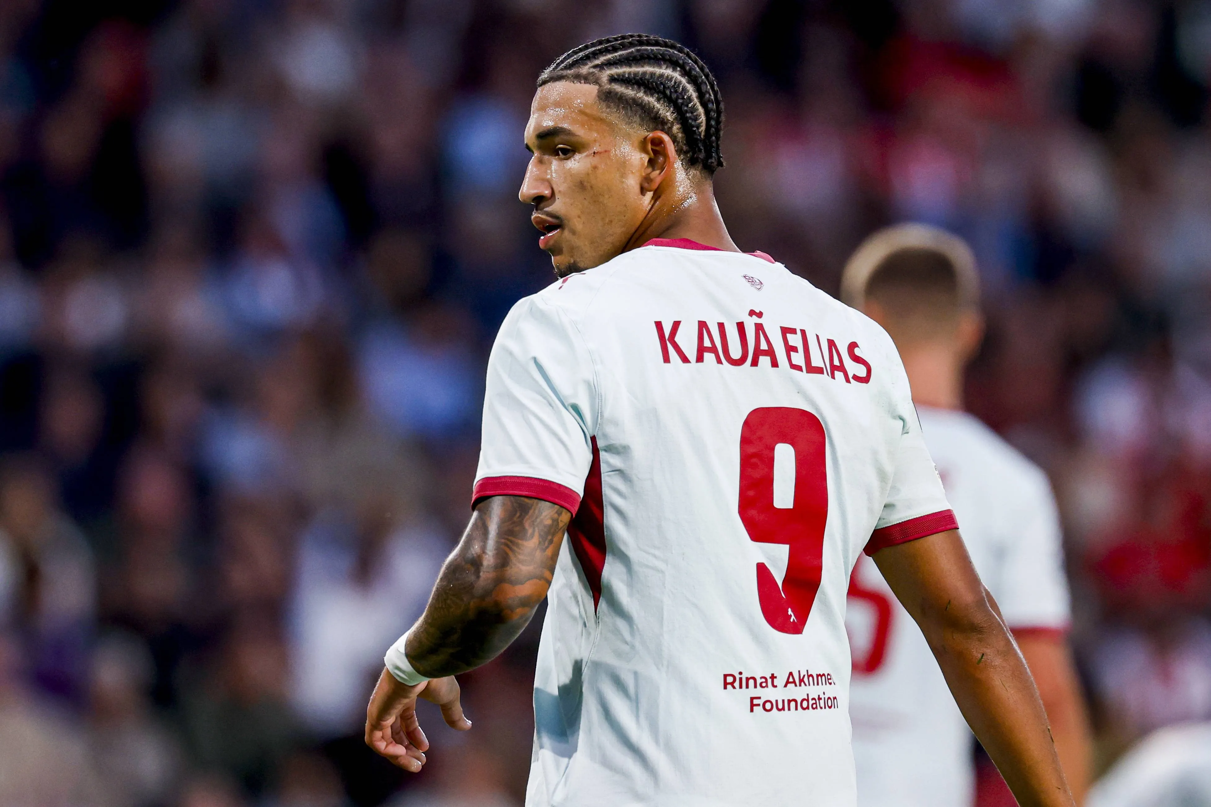 Kau&atilde; Elias em partida do Shakhtar Donetsk