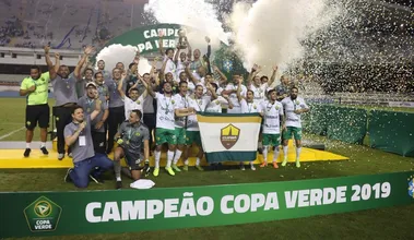 A frustra&ccedil;&atilde;o do Paysandu &eacute; o &eacute;pico do Cuiab&aacute;, campe&atilde;o da Copa Verde com gol no &uacute;ltimo suspiro e virada nos p&ecirc;naltis