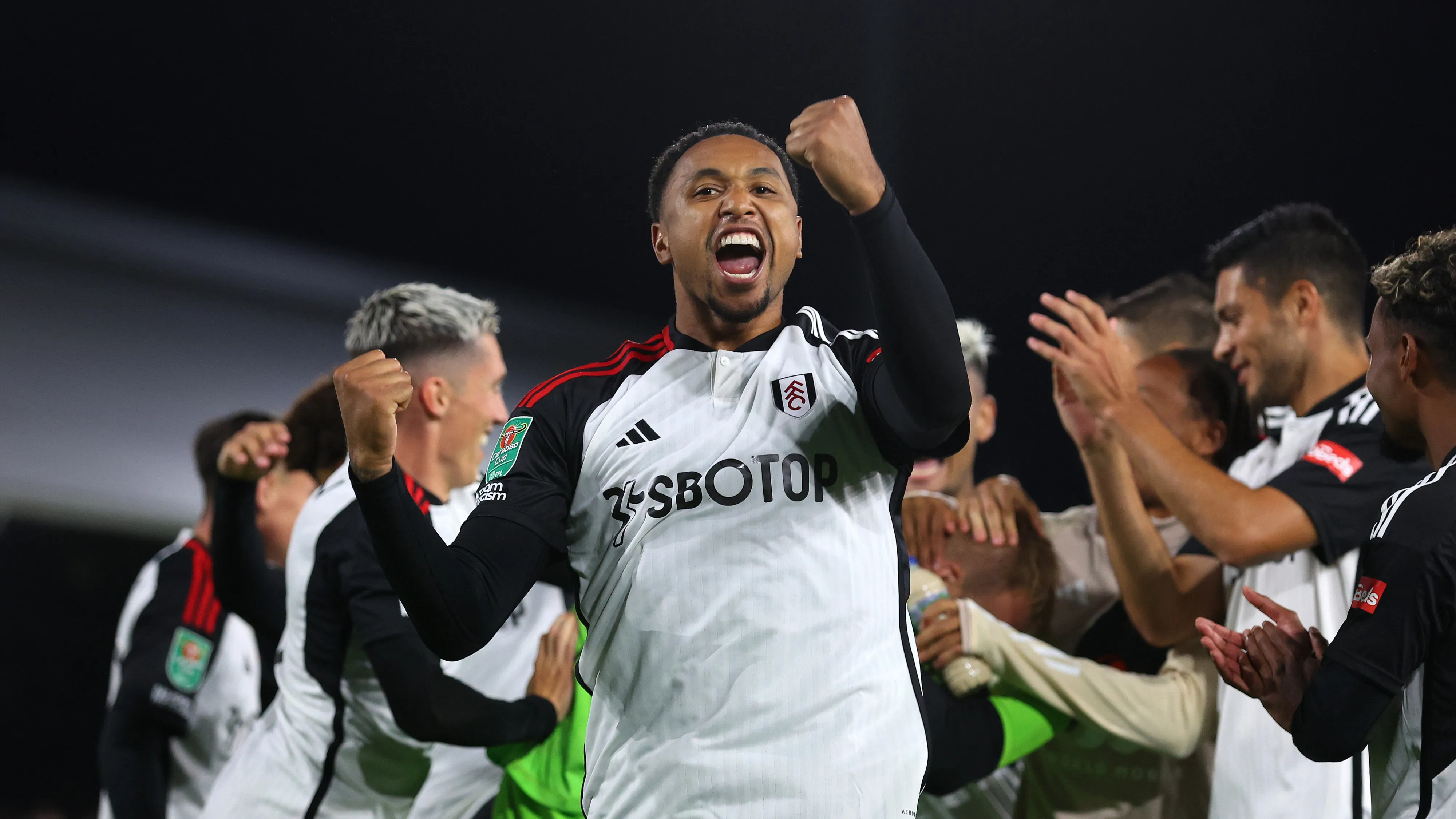 Tottenham perdeu do Fulham, mas n&atilde;o foi o &uacute;nico da Premier Legue que se complicou
