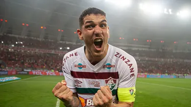 Fluminense confirma a venda do zagueiro e &iacute;dolo Nino, que vai refor&ccedil;ar o Zenit