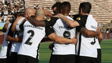 Desaprendeu ou segue craque? Avaliamos as lendas do Corinthians em jogo festivo