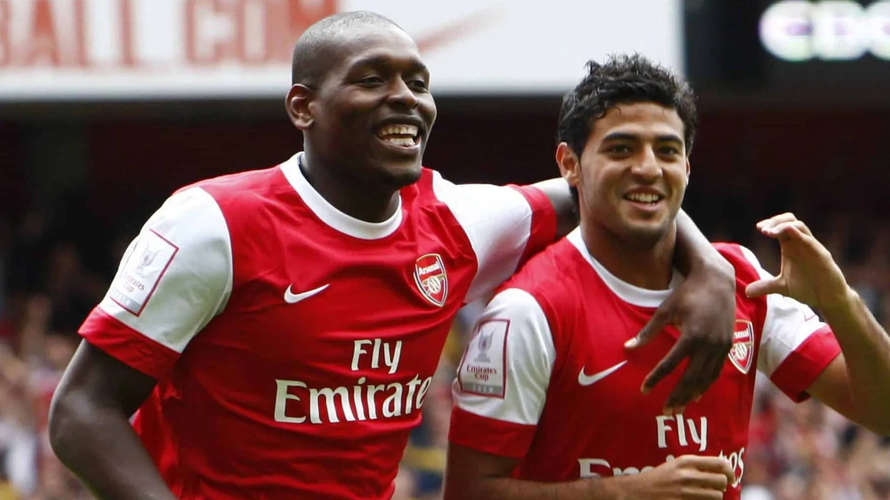 Ex-Arsenal &eacute; preso por tr&aacute;fico de 60 quilos de maconha na Inglaterra