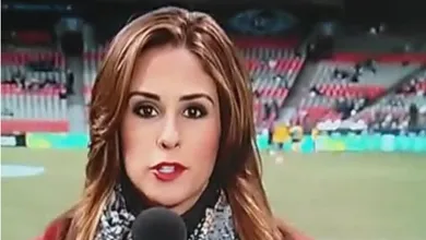 Rep&oacute;rter da MLS toma bolada na cabe&ccedil;a ao vivo, mas n&atilde;o perde a linha