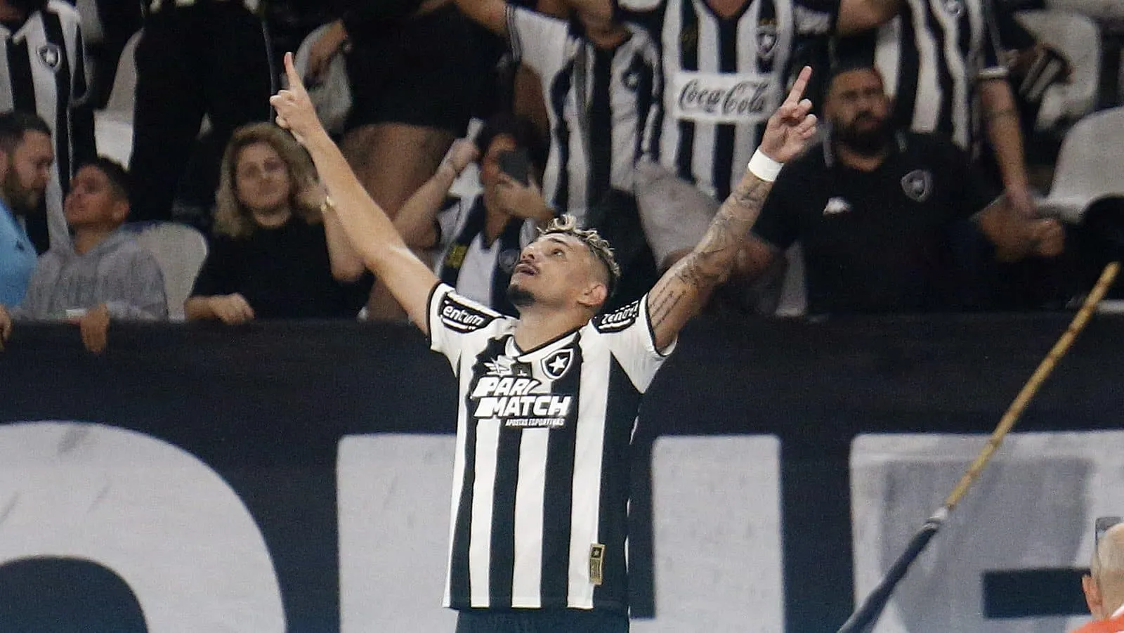 Por que o Botafogo conseguiu mais do que s&oacute; uma vit&oacute;ria sobre o Palmeiras?