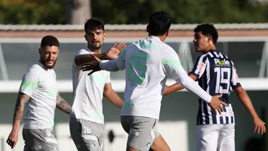 Os reservas viram titulares? A corrida pela vaga de Endrick no Palmeiras est&aacute; aberta