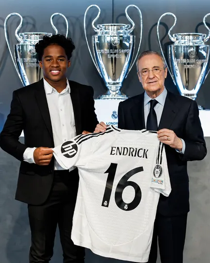 Endrick ser&aacute; o camisa 16 do Real Madrid. Foto: Reprodu&ccedil;&atilde;o/ RMCF
