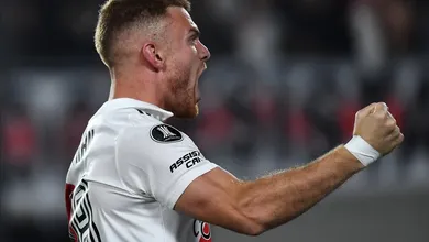 O River Plate consegue sua resposta contra o Fluminense, com uma vit&oacute;ria que nutre suas chances