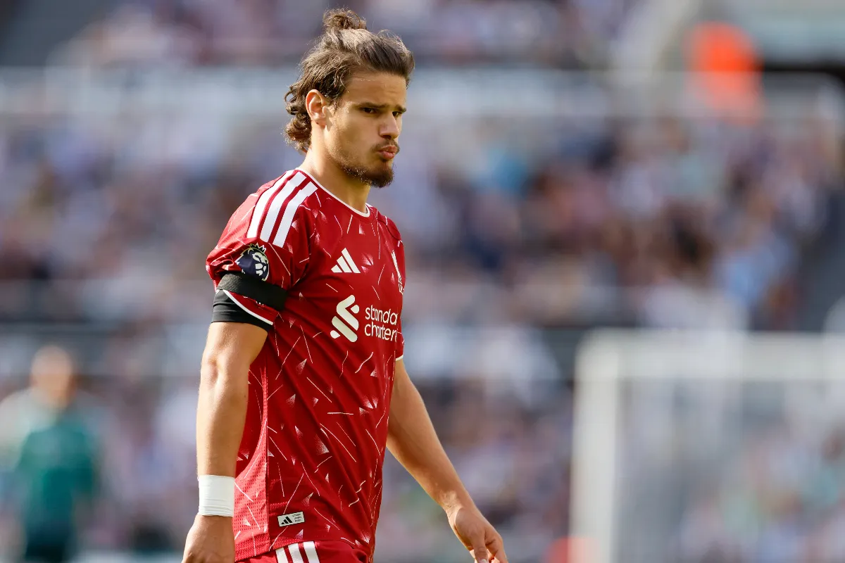 Milos Kerkez Liverpool