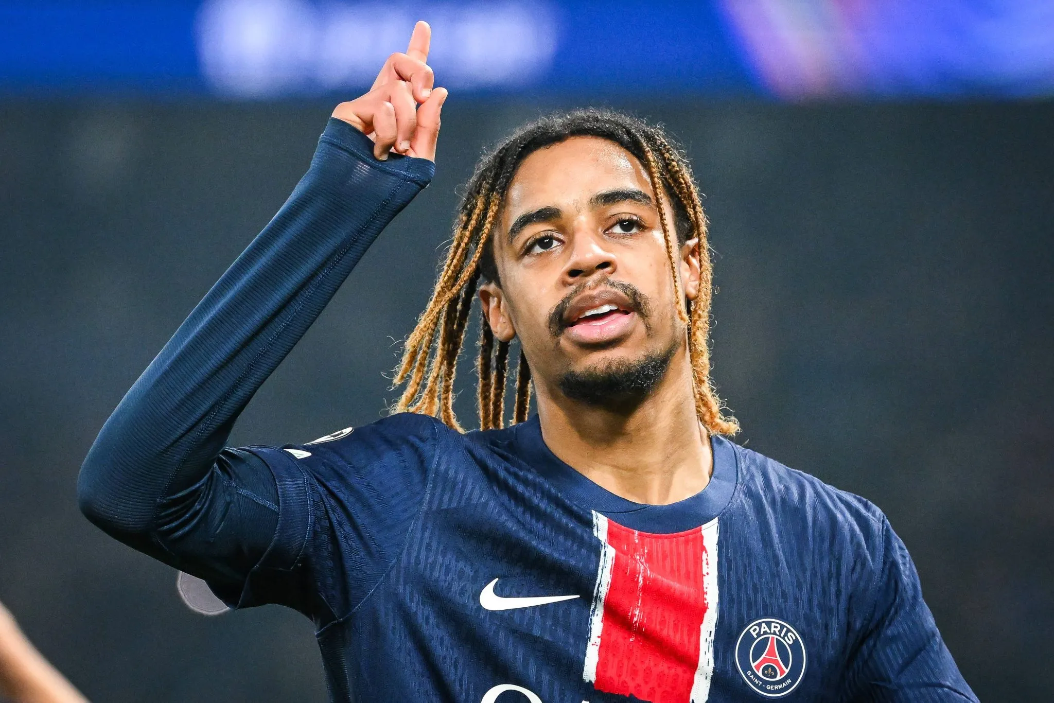 Barcola pelo PSG