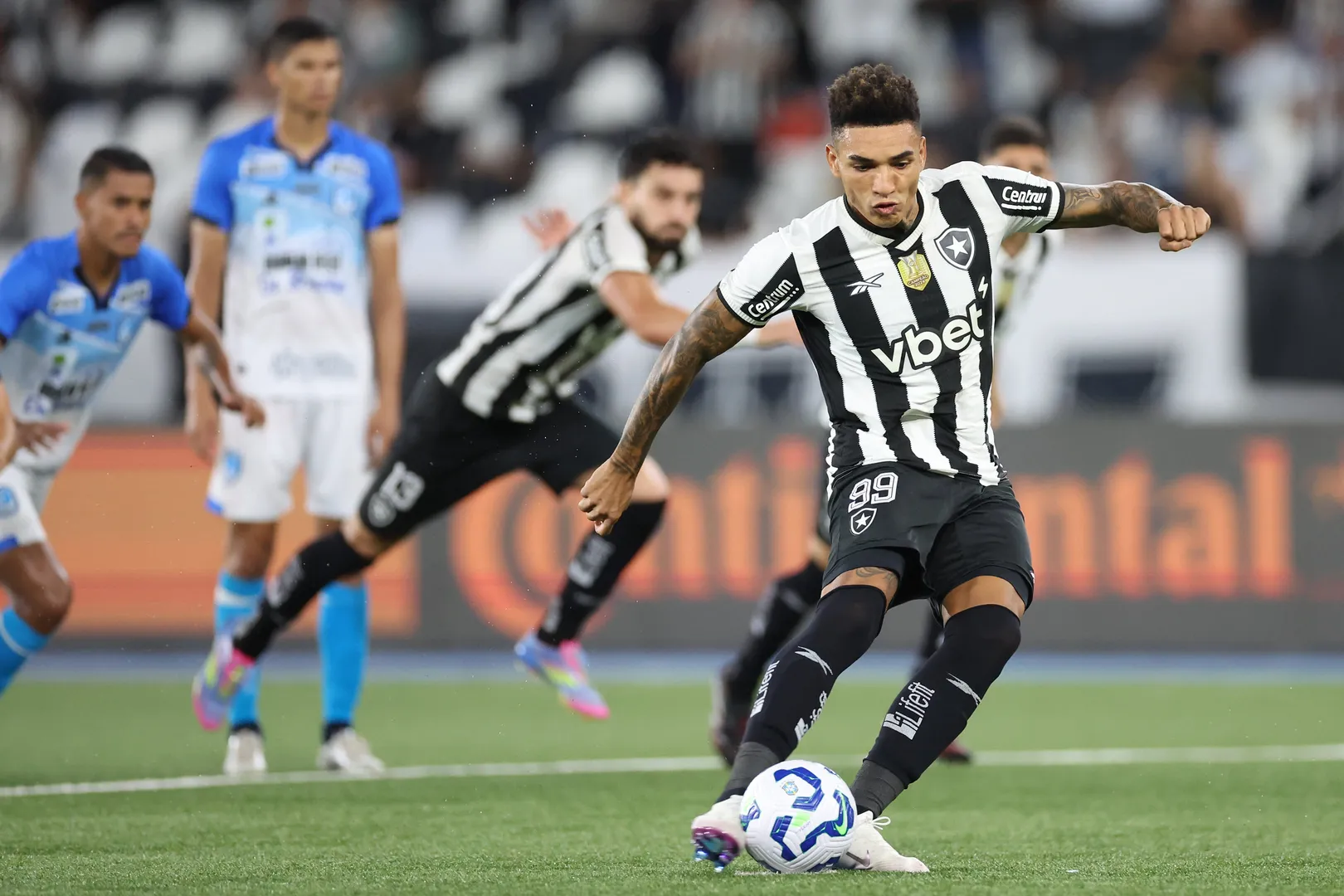 Igor Jesus entrou e foi decisivo para o Botafogo (Foto: Vitor Silva/Botafogo)