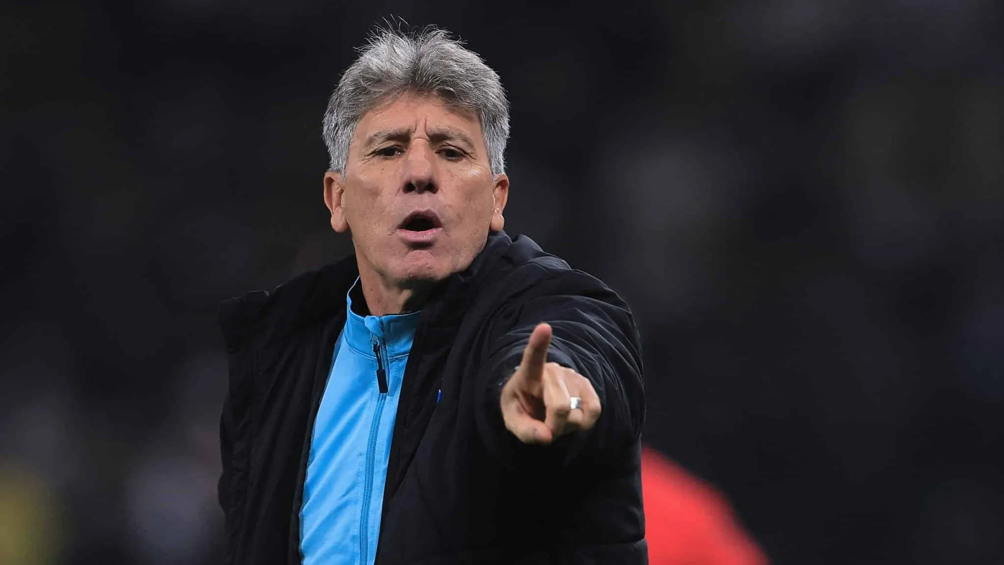 Renato coloca na conta de jogadores a dificuldade do Gr&ecirc;mio com um homem a mais