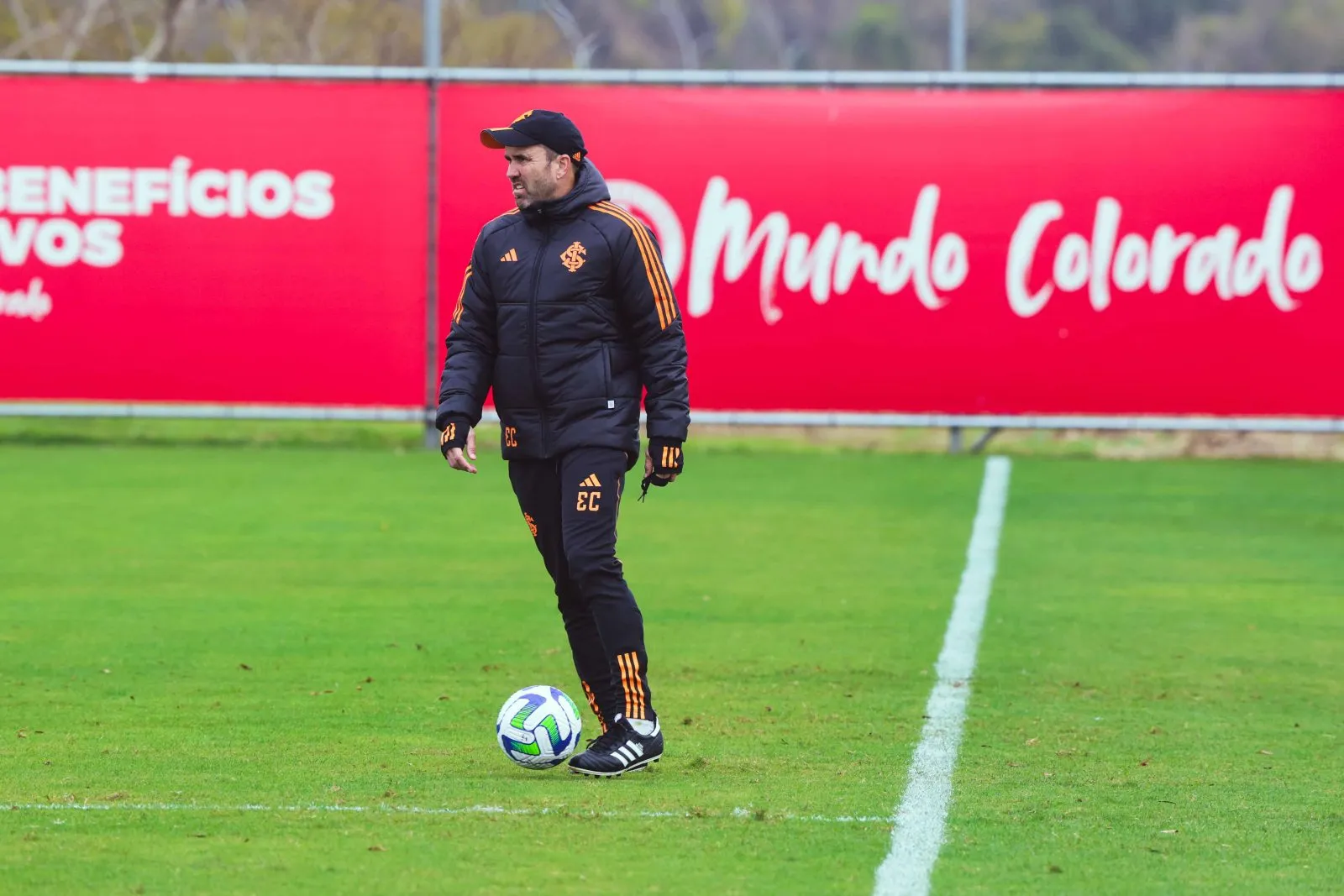 O Inter s&oacute; tem olhos para a Libertadores e por isso vai reserva contra o Corinthians