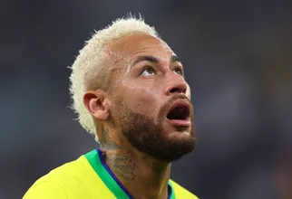 Como seria se Neymar fosse um jogador nascido na era do futebol informal?
