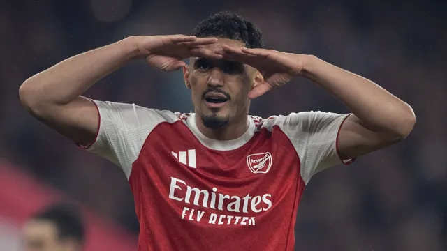 Saliba: &lsquo;O PSG era assustador no ano passado e continua assustador este ano. Eu os conhe&ccedil;o&rsquo;