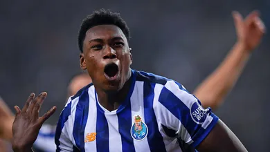 Samu Omorodion, de esnobado por Simeone a cogitado em campe&atilde; da Europa