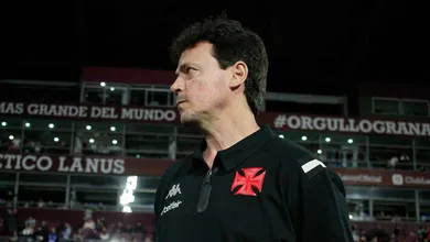 Como Fernando Diniz mudou e planeja a recupera&ccedil;&atilde;o do Vasco em 2025