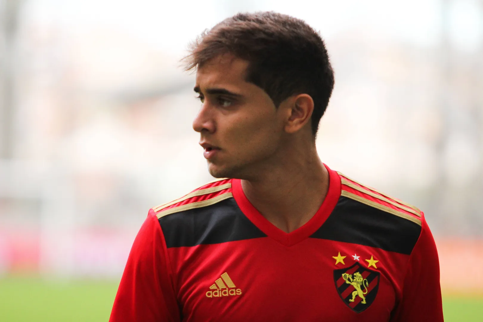 Everton Felipe em a&ccedil;&atilde;o pelo Sport