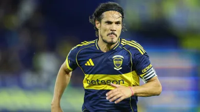 Campe&atilde;o mundial: &lsquo;Cavani tem que parar de jogar. Me d&oacute;i v&ecirc;-lo assim no Boca Juniors&rsquo;