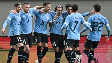 Uruguai cheio de novidades vence a Coreia do Sul, que teve dois gols anulados no VAR