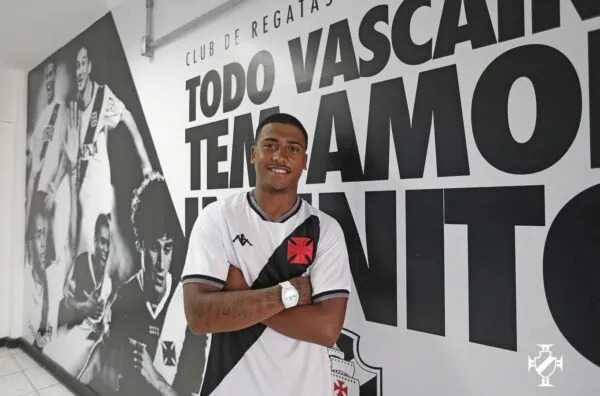 Juan Bezerra ficou no Vasco dos 5 at&eacute; os 20 anos (Foto: Rafael Ribeiro/Vasco)