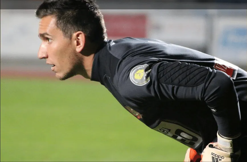 Goleiro de time franc&ecirc;s amador que enfrentar&aacute; o PSG manda recado &agrave;s estrelas parisienses