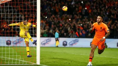O renascimento da Holanda ganhou mais uma vit&oacute;ria contundente: sobre a campe&atilde; do mundo