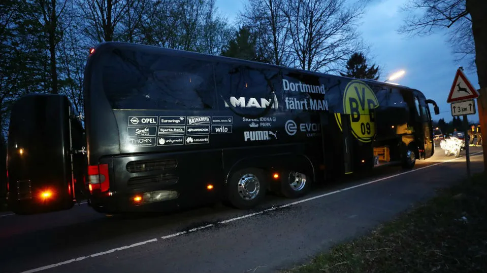 Segundo investiga&ccedil;&otilde;es, ataque ao Dortmund teria sido motivado por lucro com a&ccedil;&otilde;es do clube