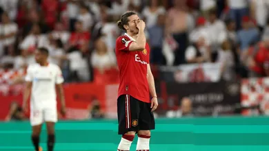 Manchester United anuncia que Marcel Sabitzer est&aacute; fora da temporada e fica um pouquinho mais desfalcado