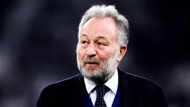 Em reuni&atilde;o com acionistas, presidente da Juventus se justifica sobre acordo ap&oacute;s caso de fraude financeira