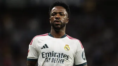&lsquo;Como se j&aacute; houvesse um roteiro&rsquo;: Real Madrid aumenta cr&iacute;ticas aos crit&eacute;rios de &aacute;rbitros para Vini Jr