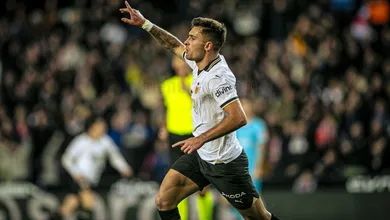Valencia imp&otilde;e primeira derrota do Athletic em quase tr&ecirc;s meses e se aproxima de vaga na Europa