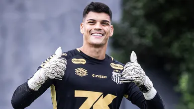 Interesse de europeus em Braz&atilde;o preocupa Santos e ainda vai aumentar