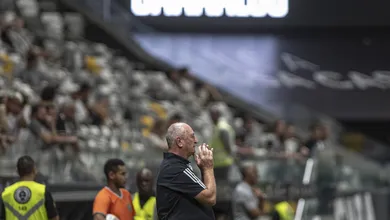 Felip&atilde;o tem direito de defender Edenilson, mas n&atilde;o pode descredibilizar as manifesta&ccedil;&otilde;es da torcida do Atl&eacute;tico-MG
