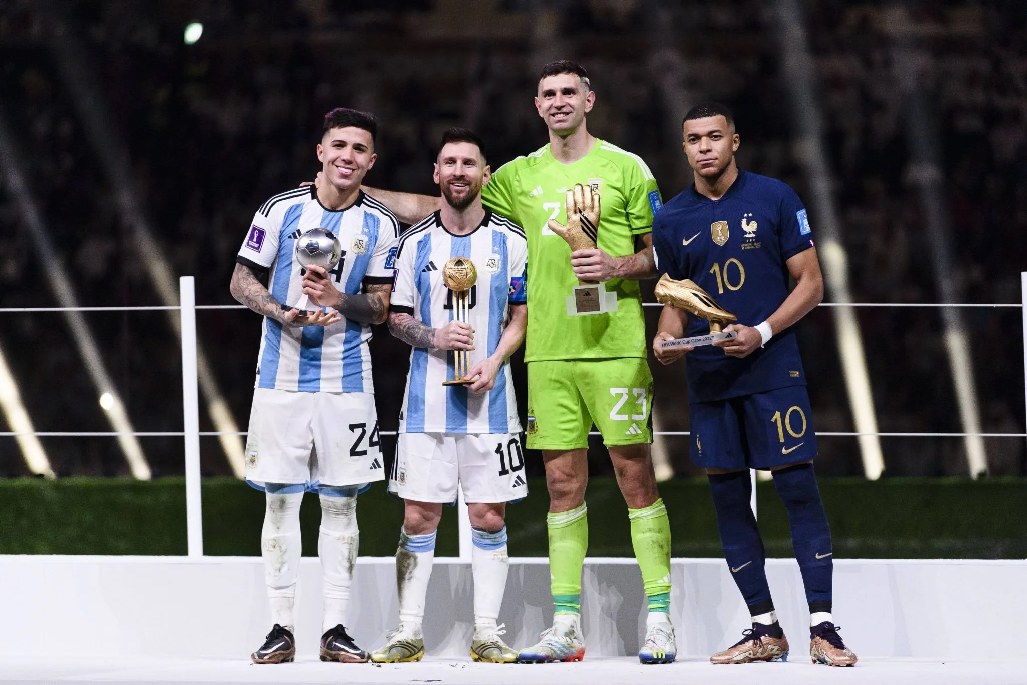 PSG tem interesse em campe&atilde;o do mundo que virou desafeto da sele&ccedil;&atilde;o francesa