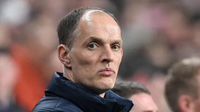 Sem Kane, Inglaterra tem erro em teste de Tuchel e leva aula do Jap&atilde;o