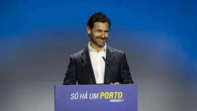 &lsquo;O Porto precisa de mudan&ccedil;a&rsquo;, diz Villas Boas que, agora, &eacute; oficialmente candidato &agrave; presid&ecirc;ncia do clube