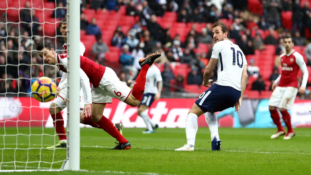 Tottenham teve recorde de p&uacute;blico, gol de Kane, dom&iacute;nio e susto para superar Arsenal