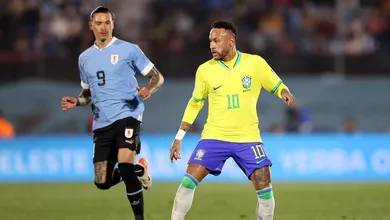 Bielsa bate Diniz, e Uruguai vence o Brasil ap&oacute;s 22 anos com direito a ol&eacute;&nbsp;no&nbsp;Centen&aacute;rio