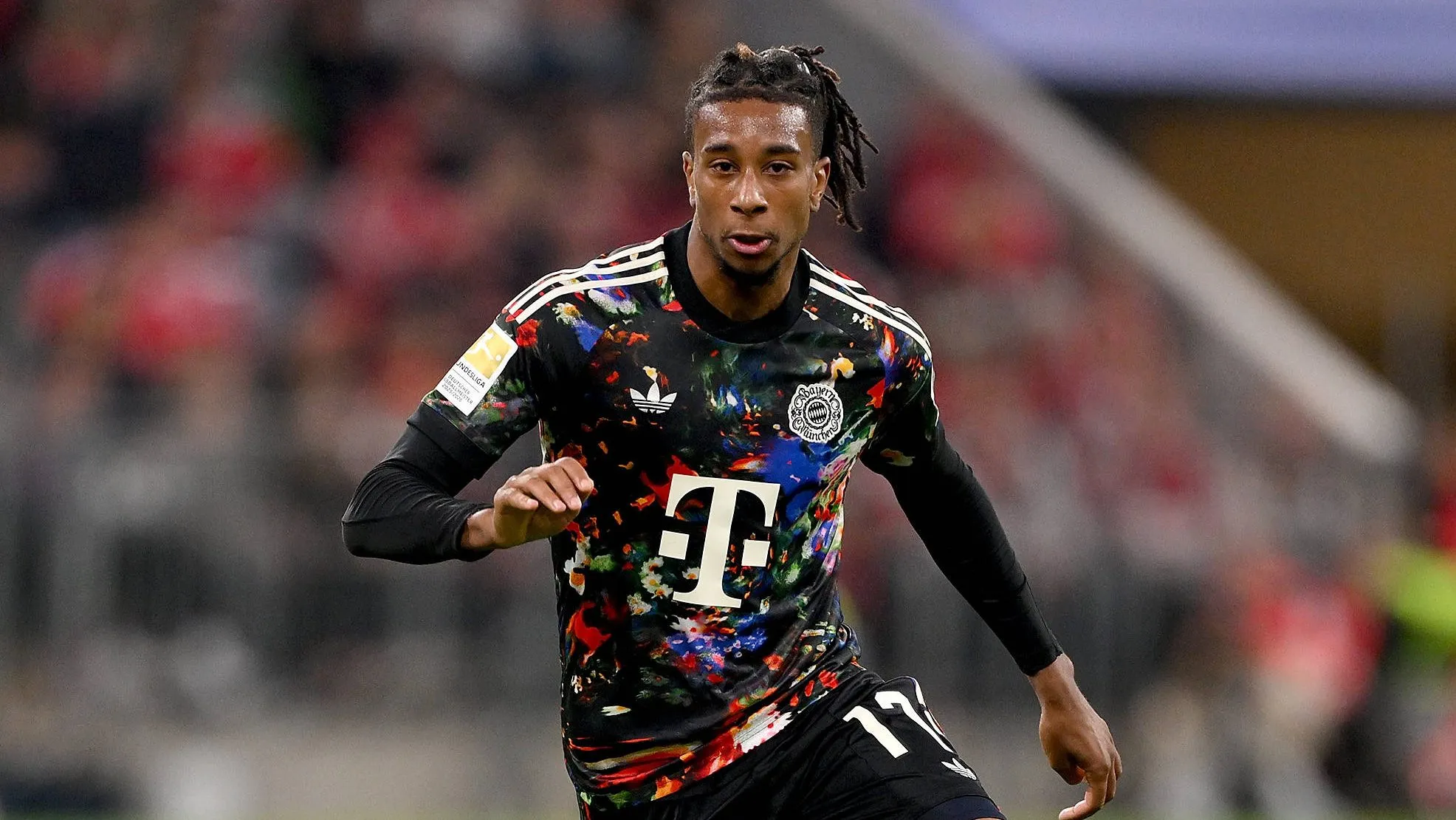 Por que Olise deseja incluir cl&aacute;usula de rescis&atilde;o para renovar com o Bayern de Munique