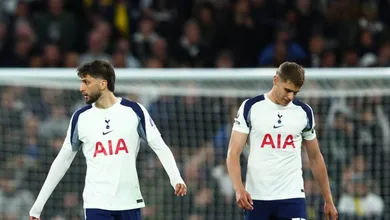 De decisivo a desastrado: Her&oacute;i entrega e De Zerbi n&atilde;o consegue resolver problema do Tottenham