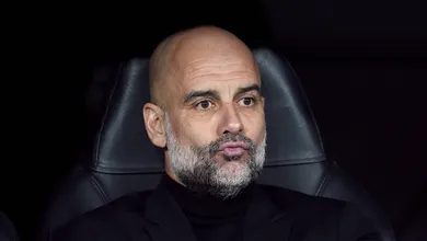 Manchester City quer fazer Guardiola ficar, mas j&aacute; coloca pupilo na lista de substitutos